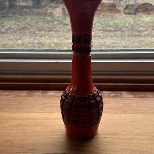Mid century orangish red vase with raised texture, smoke free home 10"h